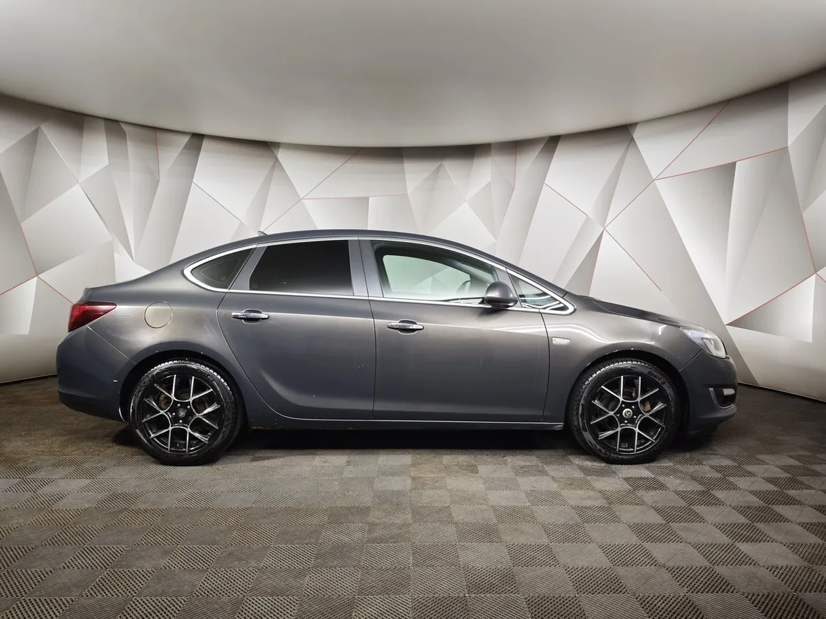 Opel Astra 1.4 Turbo AT (140 л.с.) Серый в АВИЛОН. Слайд №6