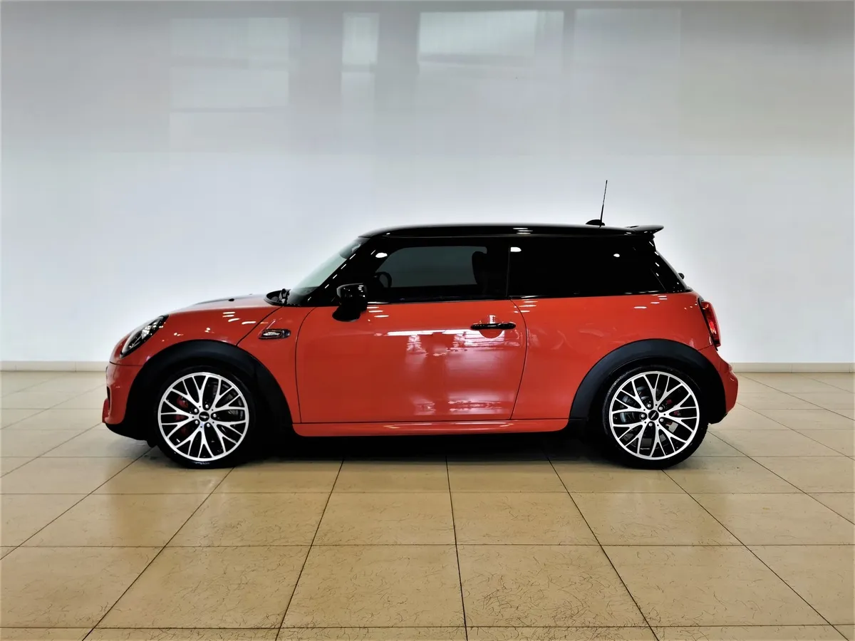 MINI 3 двери JCW 2.0 MT (231 л.с.) Оранжевый в АВИЛОН. Слайд №5