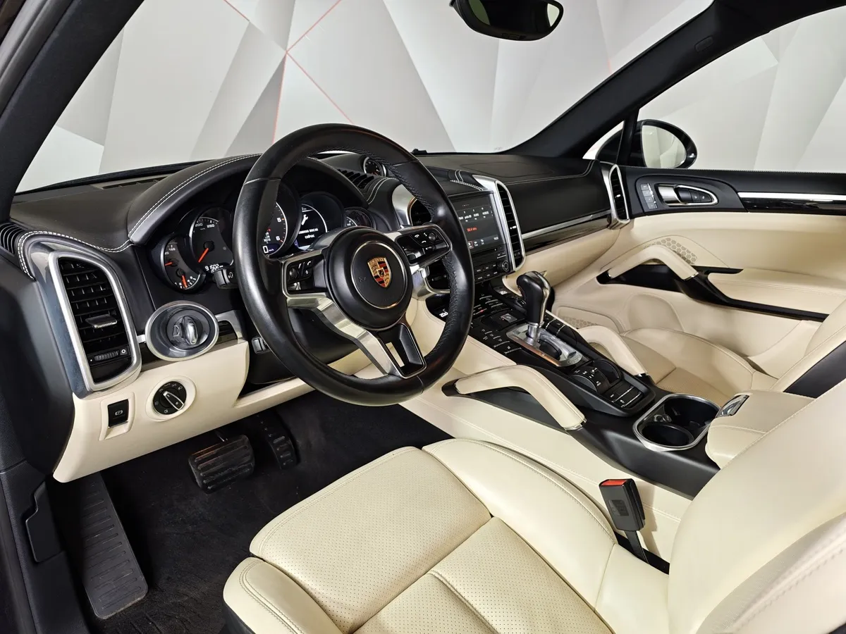 Porsche Cayenne Diesel 3.0 Tiptronic S AWD (245 л.с.) Фиолетовый в АВИЛОН. Слайд №19