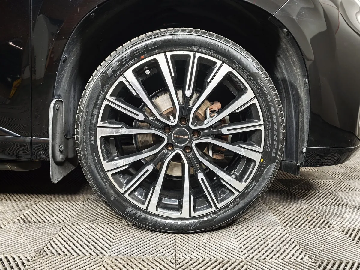 EXEED VX 2.0 AMT AWD (249 л.с.) President Limited Edition Черный в АВИЛОН. Слайд №9