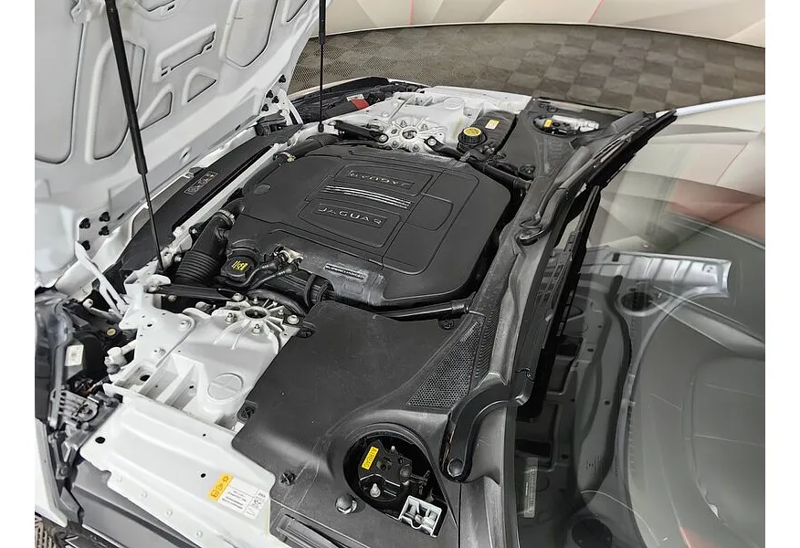 Jaguar F-Type 3.0 V6 AT (340 л.с.) Белый в АВИЛОН. Слайд №11