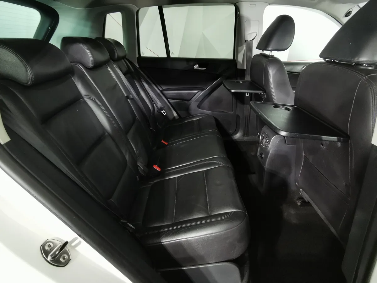 Volkswagen Tiguan 2.0 TSI 4Motion AT (170 л.с.) Sport & Style Белый в АВИЛОН. Слайд №14