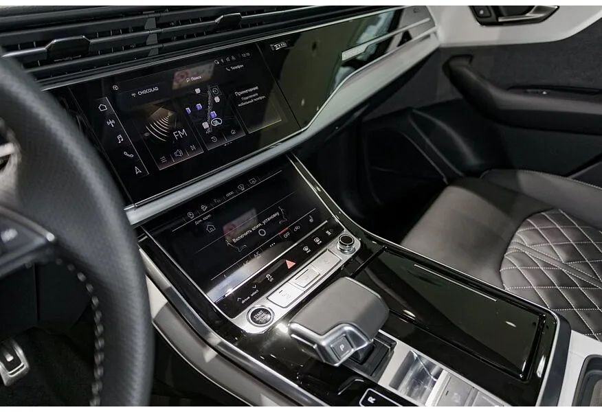 Audi Q8 3.0 TDI Tiptronic quattro (286 л.с.) Черный в АВИЛОН. Слайд №10