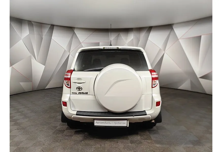 Toyota RAV4 2.0 CVT (148 л.с.) Стандарт Белый в АВИЛОН. Слайд №8