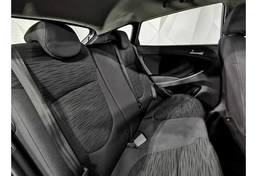 Hyundai Solaris 1.6 AT (123 л.с.) Comfort Серый в АВИЛОН. Слайд №16