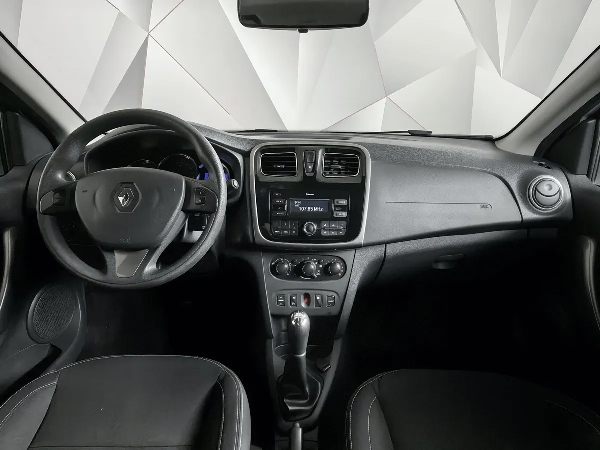Renault Logan 1.6 MT (82 л.с.) Серый в АВИЛОН. Слайд №14