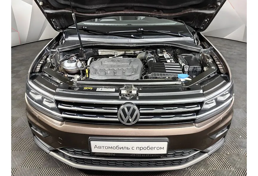 Volkswagen Tiguan 2.0 TSI 4Motion DSG (180 л.с.) Highline Коричневый в АВИЛОН. Слайд №20