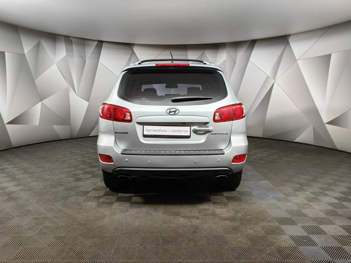 Hyundai Santa Fe 2.7 AT (188 л.с.) Серебристый в АВИЛОН. Слайд №8