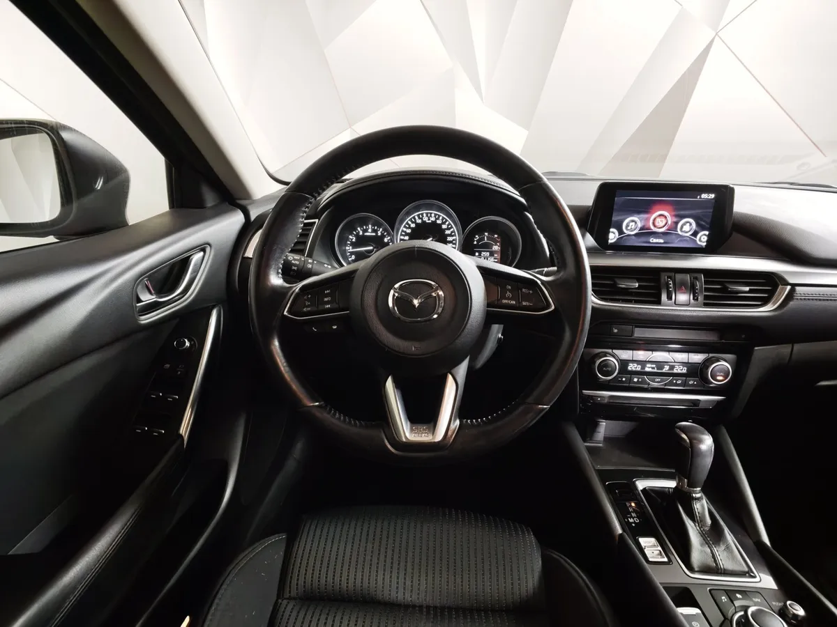 Mazda 6 2.0 SKYACTIV-G AT (150 л.с.) Supreme Красный в АВИЛОН. Слайд №20