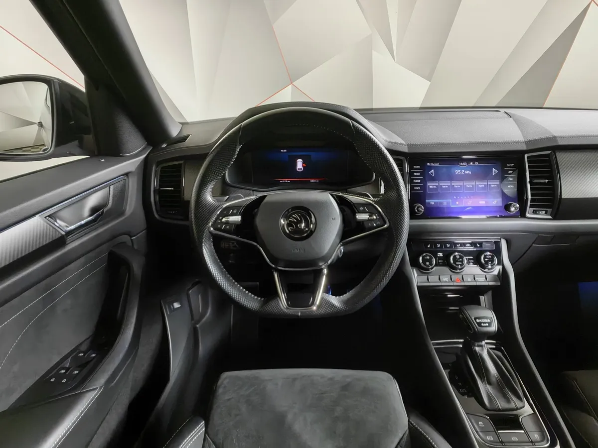 Skoda Kodiaq 2.0 TSI DSG 4X4 (180 л.с.) Серый в АВИЛОН. Слайд №20