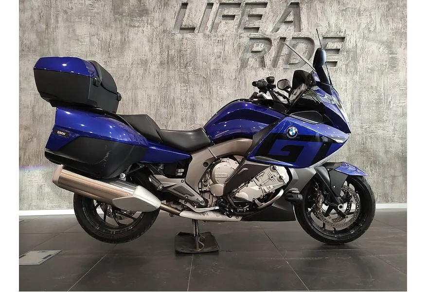 LIVE. Слайд №4