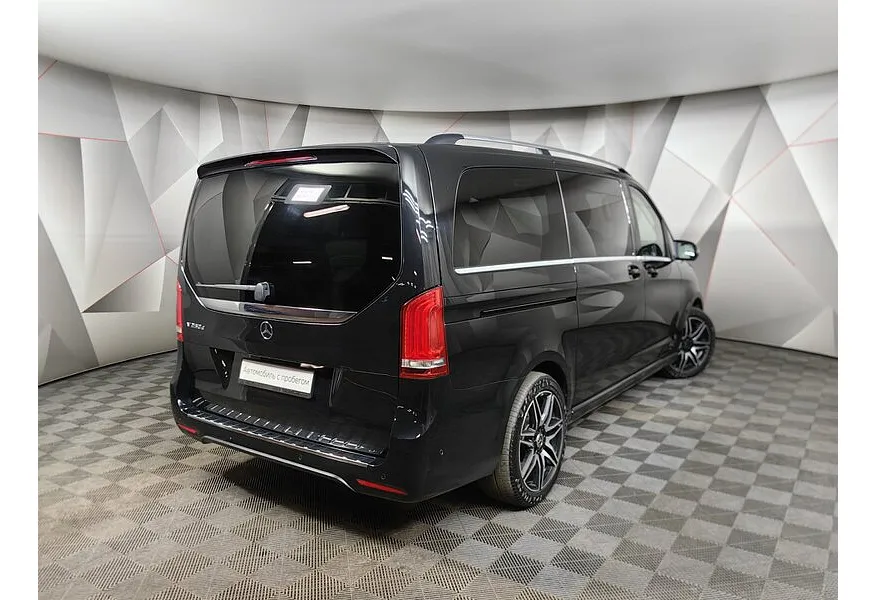 Mercedes-Benz V-Класс V 250 d 9G-Tronic L2 4MATIC (190 л.с.) AMG Line Черный в АВИЛОН. Слайд №2