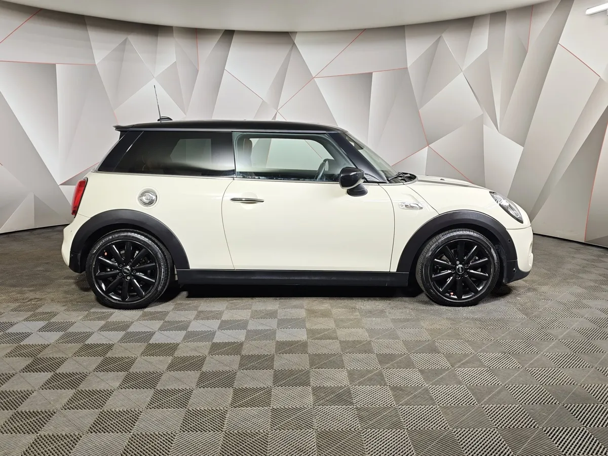 MINI Hatch 2.0 AMT (192 л.с.) S Белый в АВИЛОН. Слайд №6