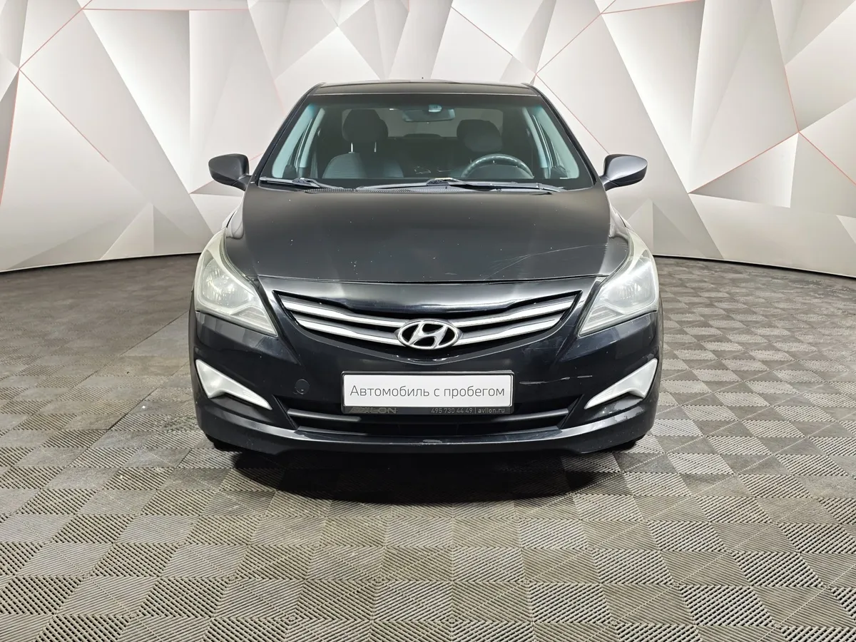 Hyundai Solaris 1.6 AT (123 л.с.) Classic Черный в АВИЛОН. Слайд №7