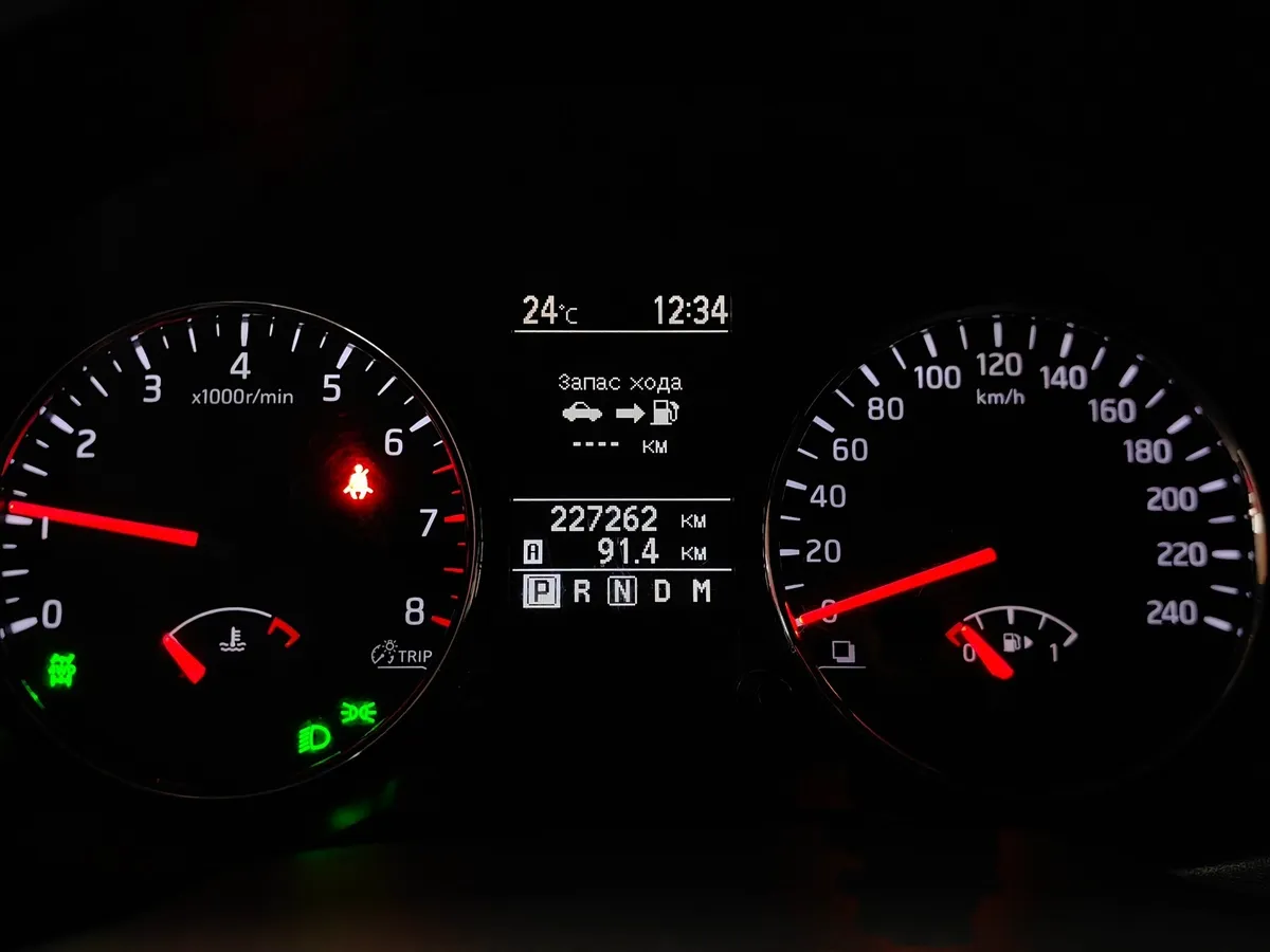 Nissan X-Trail 2.5 CVT AWD (171 л.с.) LE Top Черный в АВИЛОН. Слайд №18