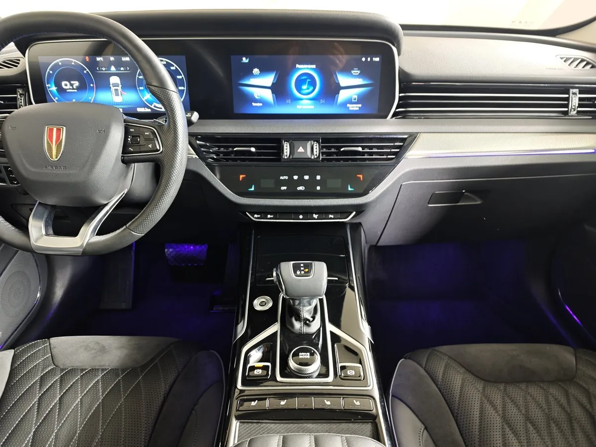 Hongqi HS5 2.0 AT 4WD (224 л.с.) Комфорт Черный в АВИЛОН. Слайд №15