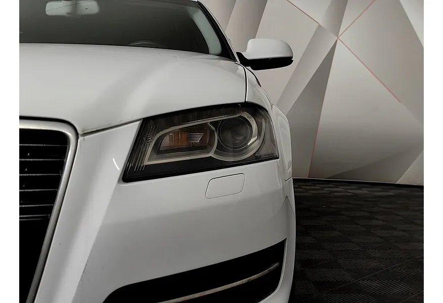 Audi A3 1.2 TFSI S-tronic (105 л.с.) Белый в АВИЛОН. Слайд №10