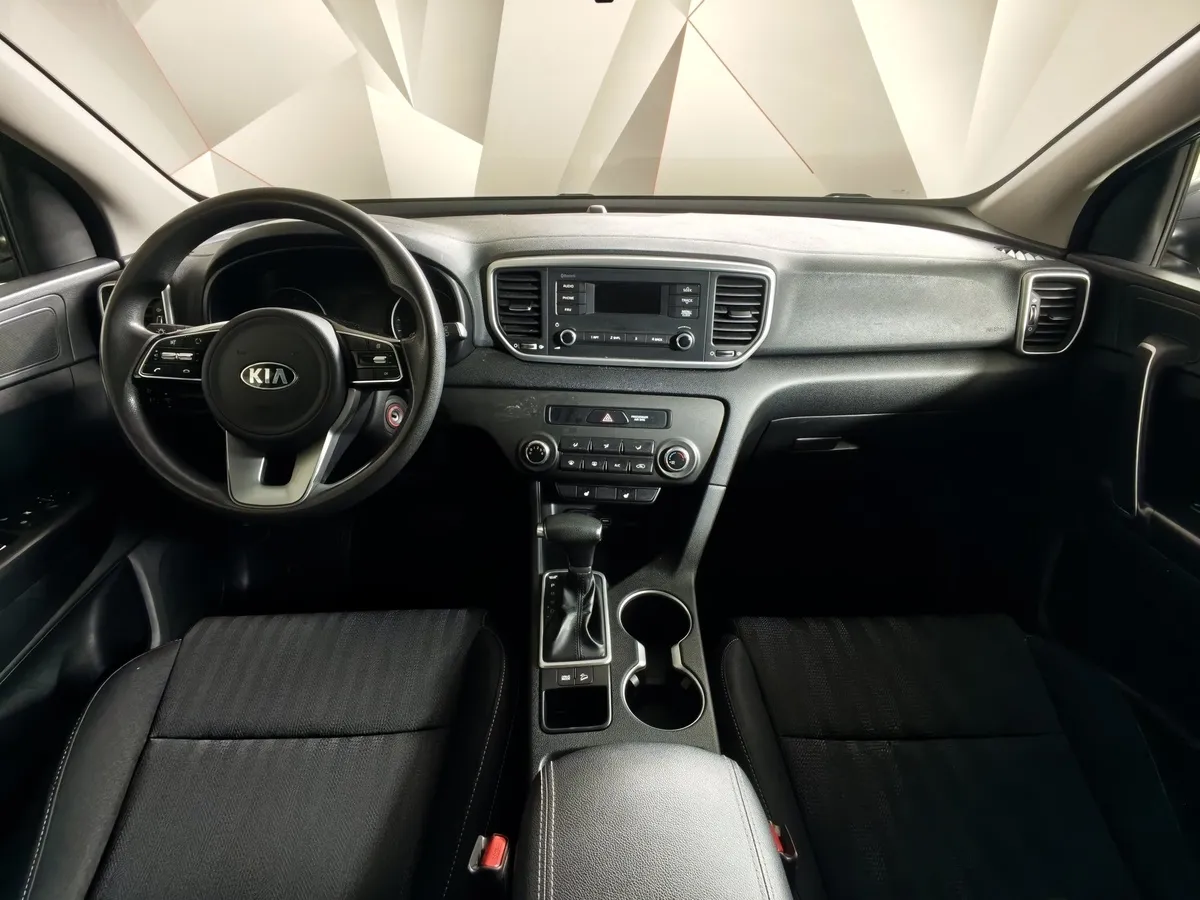 Kia Sportage 2.0 AT (150 л.с.) Comfort Серый в АВИЛОН. Слайд №14