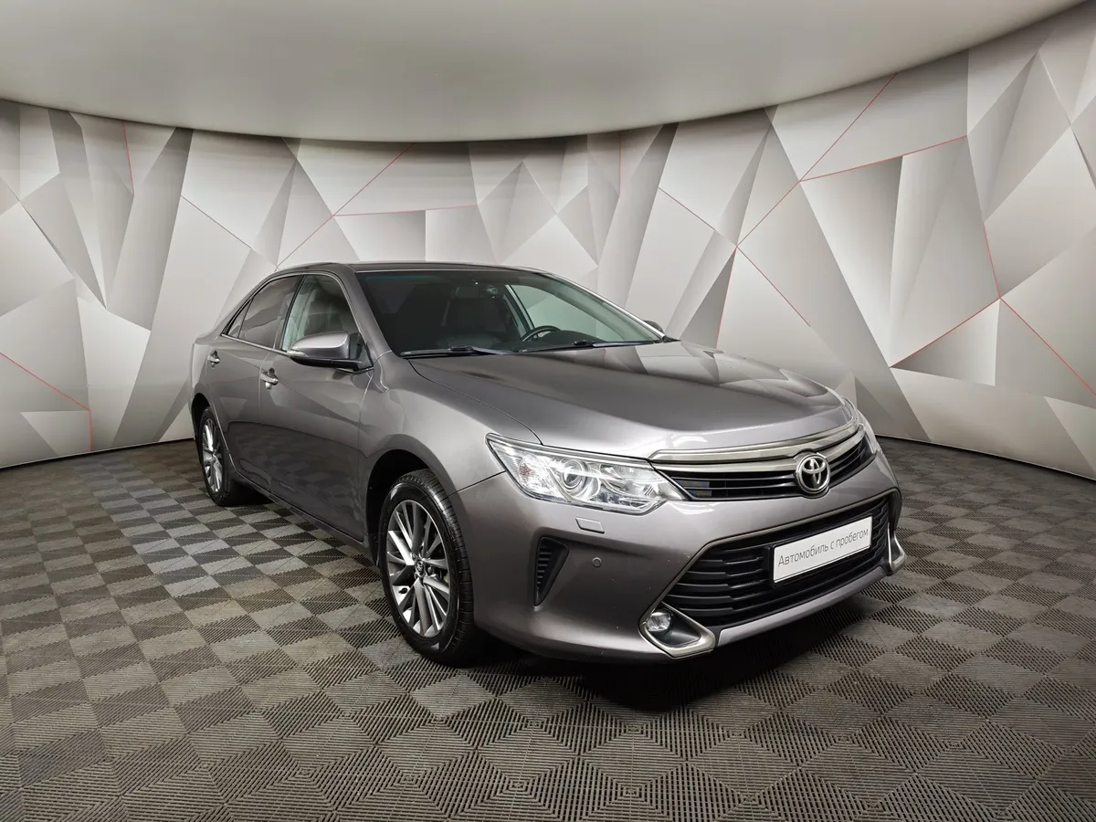 Toyota Camry 2.5 AT (181 л.с.) Стандарт Серый в АВИЛОН. Слайд №3