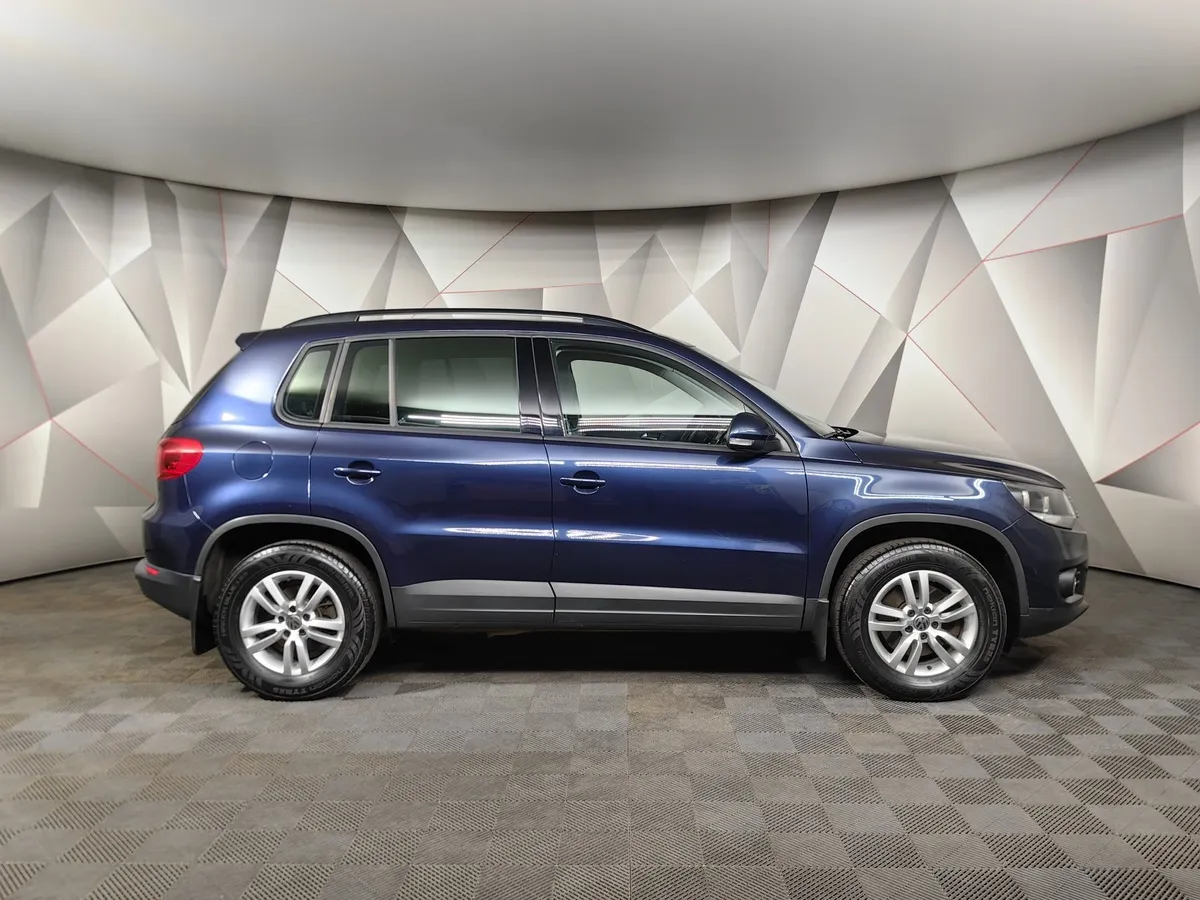 Volkswagen Tiguan 1.4 TSI BlueMotion DSG (150 л.с.) Comfortline Синий в АВИЛОН. Слайд №6