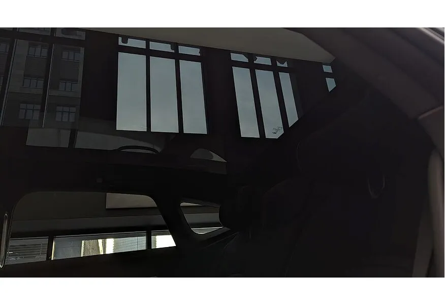 Avatr 12 AT 4WD (578 л.с.) Dual Motor Dynamic Черный в АВИЛОН. Слайд №16 Avatr 12 AT 4WD (578 л.с.) Dual Motor Dynamic Черный в АВИЛОН. Слайд №16