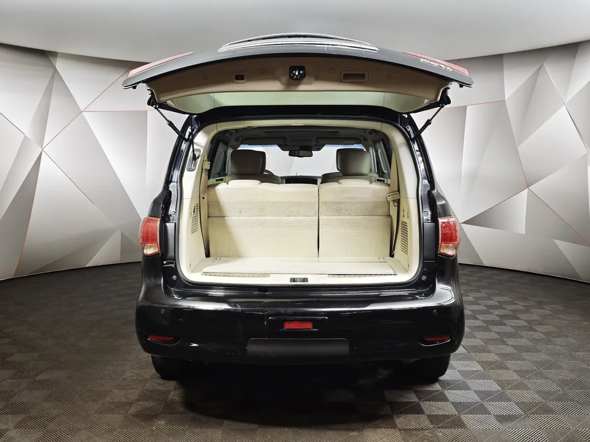 Infiniti QX-Series QX56 AT (405 л.с.) Черный в АВИЛОН. Слайд №12