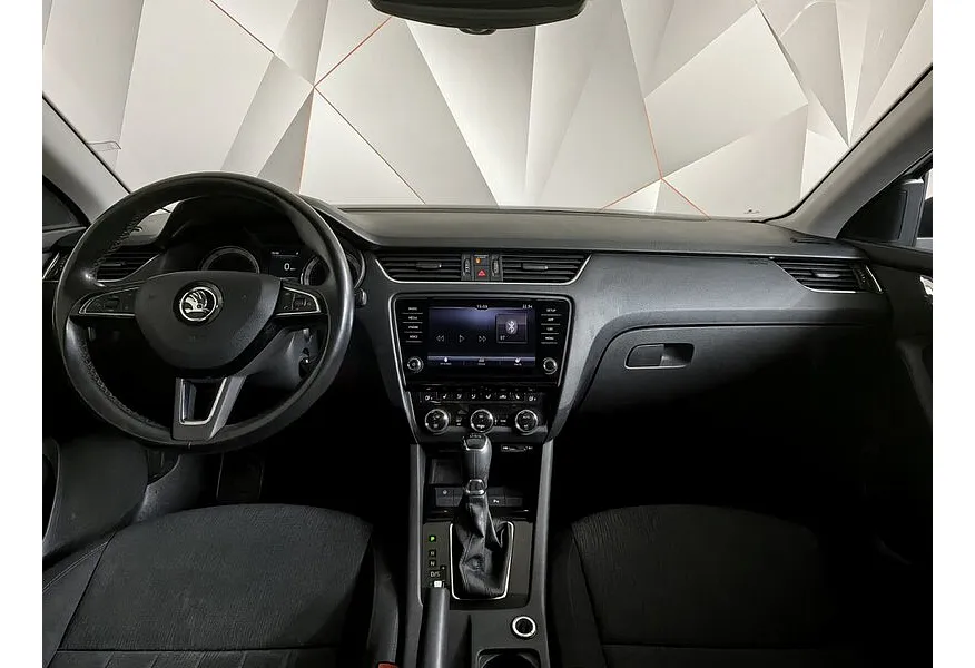 Skoda Octavia 1.8 TSI DSG (180 л.с.) Белый в АВИЛОН. Слайд №14