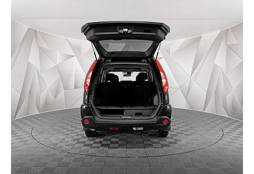 Nissan X-Trail 2.0 CVT AWD (141 л.с.) Черный в АВИЛОН. Слайд №12