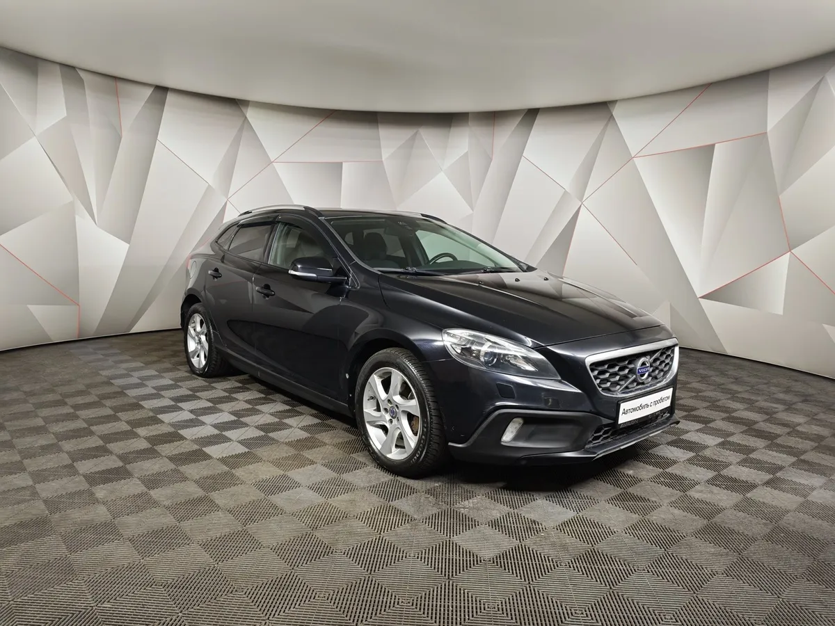 Volvo V40 1.6 D2 Powershift (114 л.с.) Черный в АВИЛОН. Слайд №3