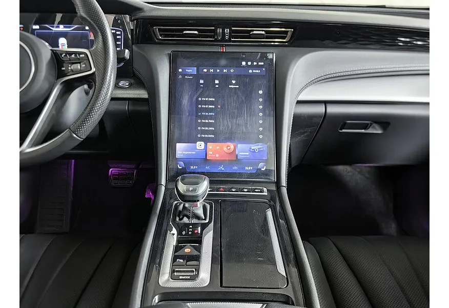 Hongqi H5 2.0 AT (218 л.с.) Basic Черный в АВИЛОН. Слайд №14