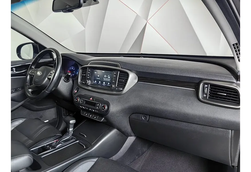 Kia Sorento 2.2 CRDi AT AWD (200 л.с.) Luxe Серый в АВИЛОН. Слайд №13