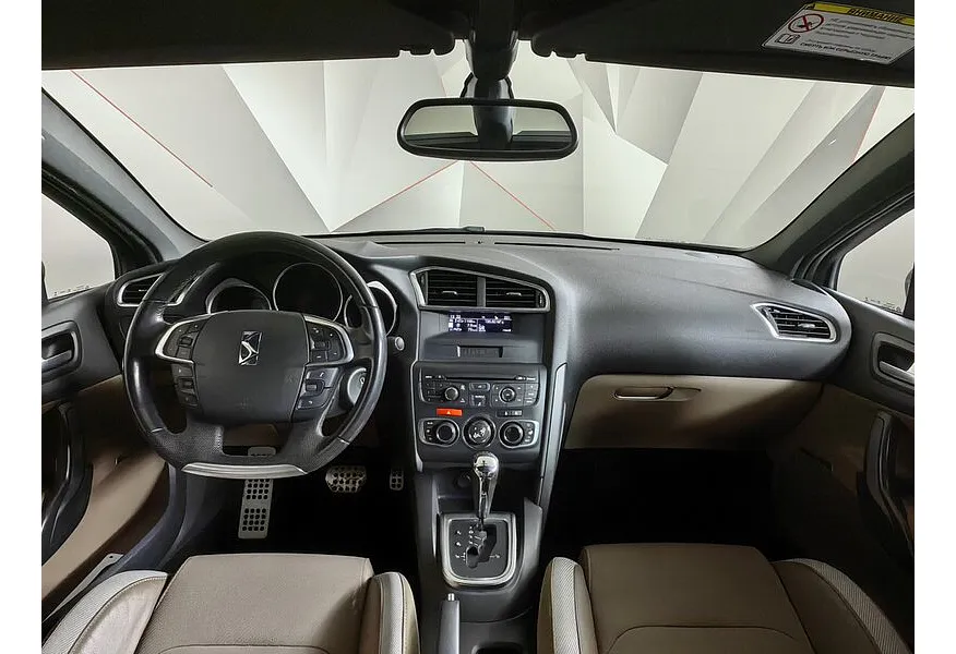 Citroen DS4 1.6 THP AT (150 л.с.) Коричневый в АВИЛОН. Слайд №14 Citroen DS4 1.6 THP AT (150 л.с.) Коричневый в АВИЛОН. Слайд №14