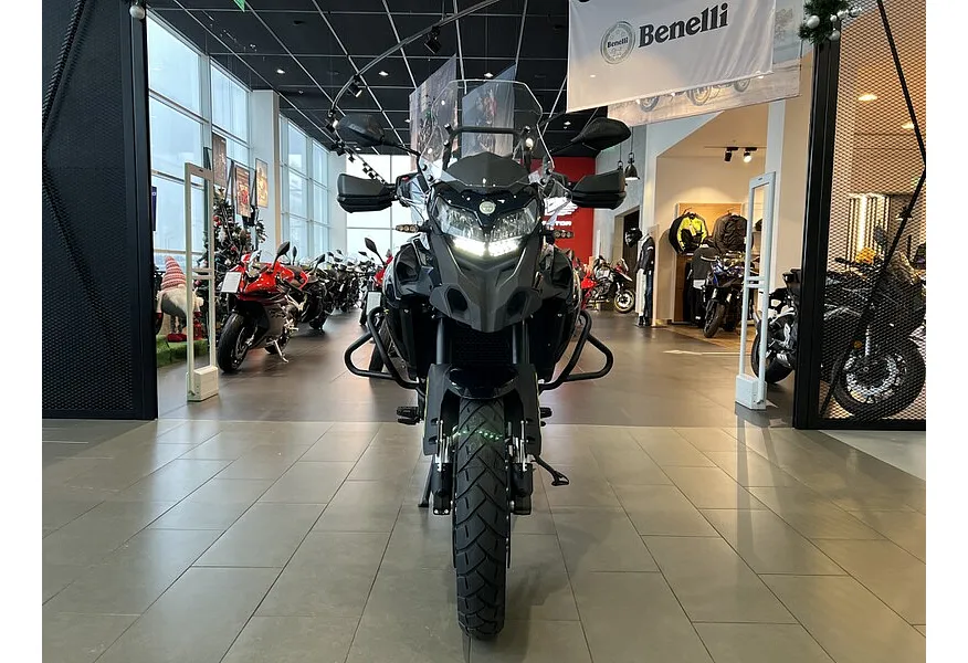 Benelli TRK 502 X 500 см³ (48 л.с.) 500 Синий в АВИЛОН. Слайд №5