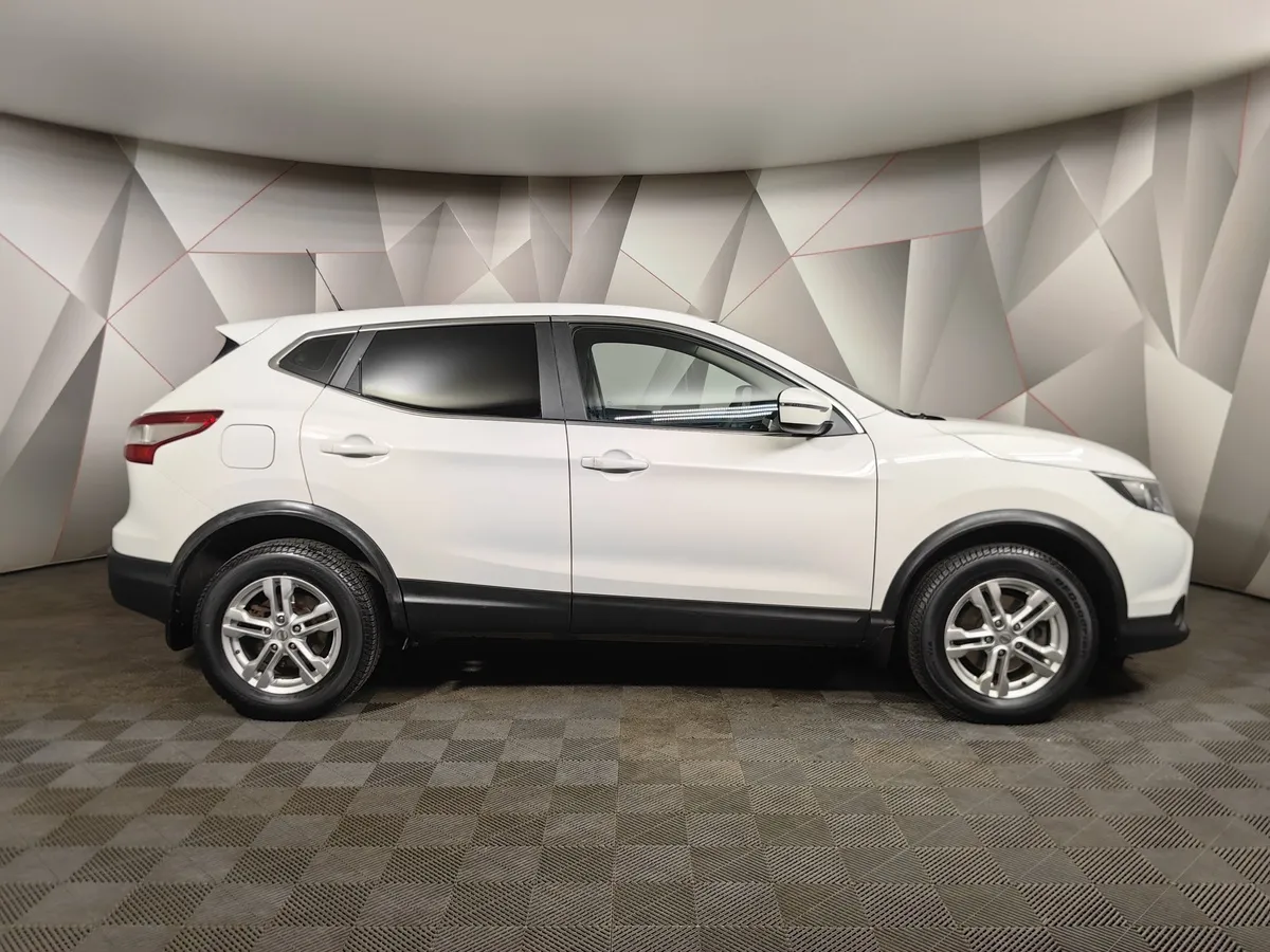 Nissan Qashqai 2.0 CVT (144 л.с.) Белый в АВИЛОН. Слайд №6
