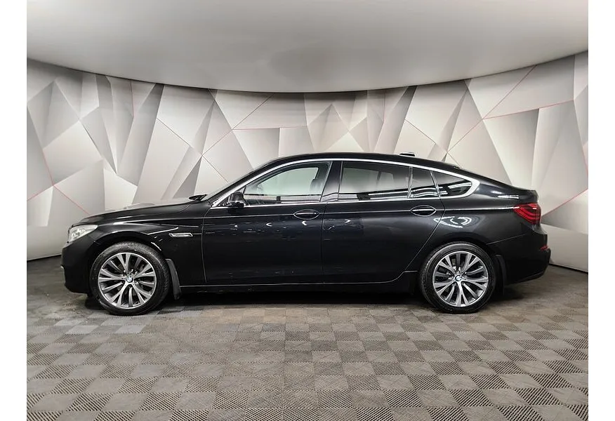 LIVE. Слайд №2