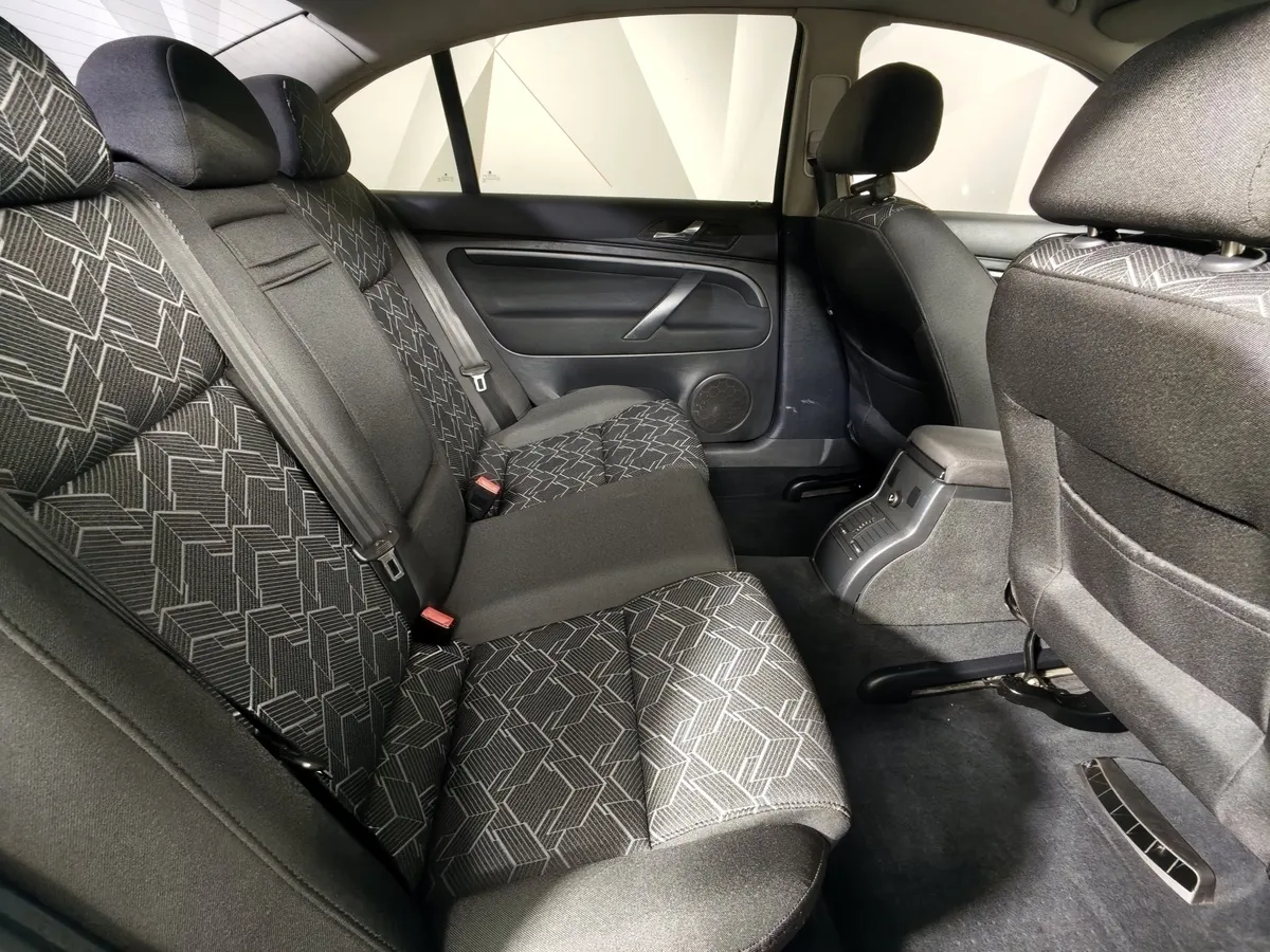 Skoda Superb 1.8T MT (150 л.с.) Черный в АВИЛОН. Слайд №14