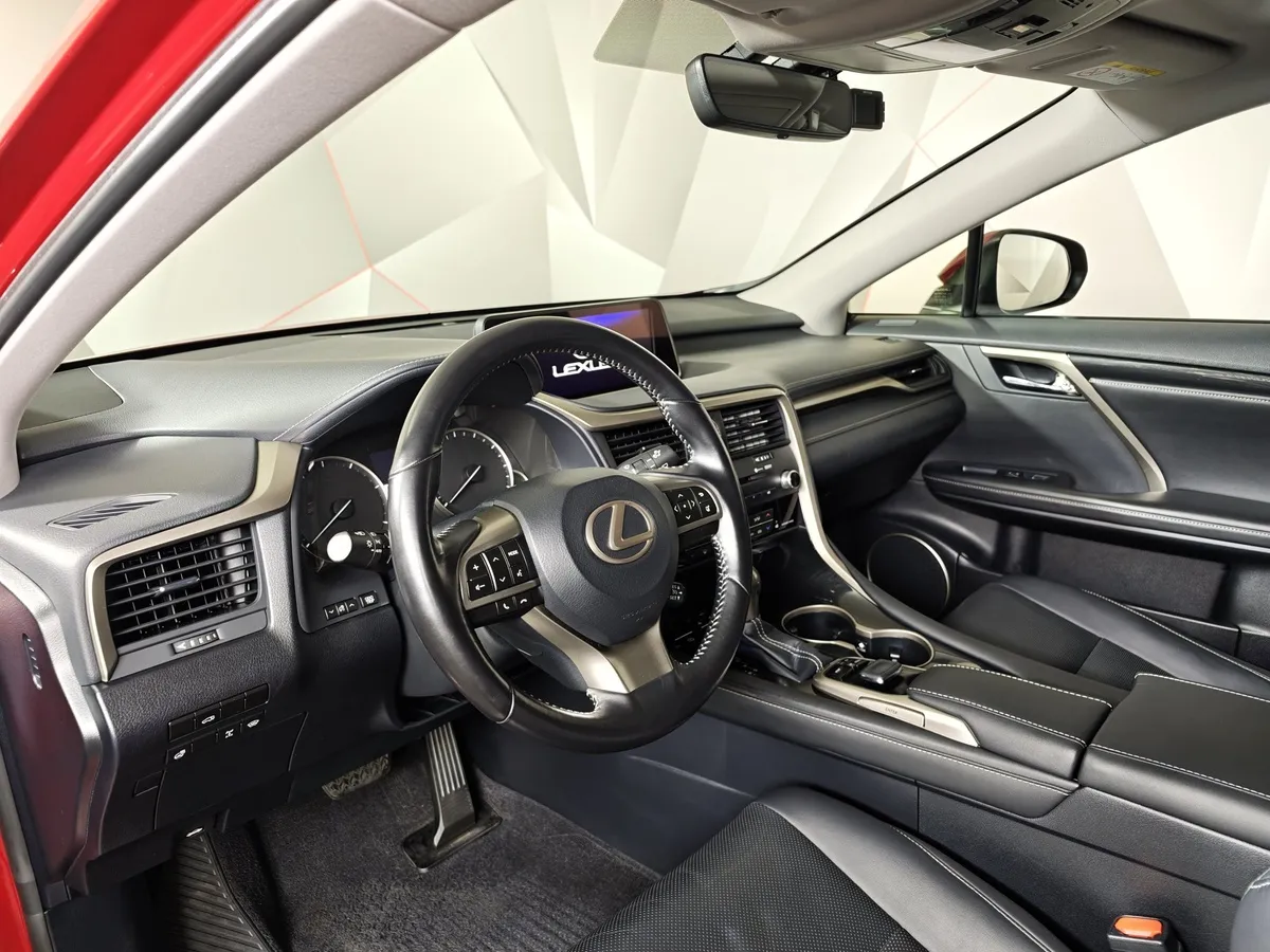 Lexus RX 200t AT AWD (238 л.с.) Executive Красный в АВИЛОН. Слайд №19