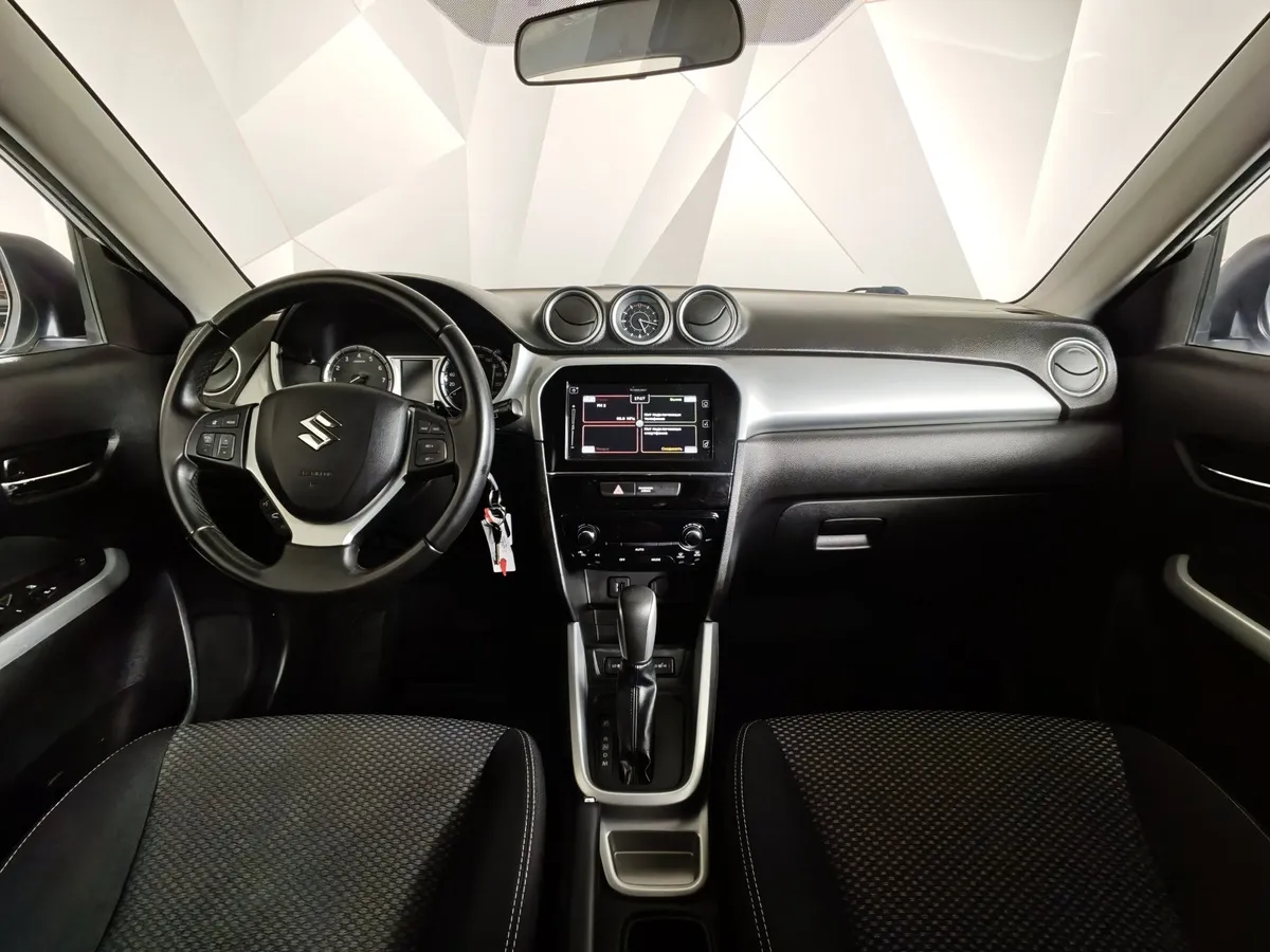Suzuki Vitara 1.6 AT (117 л.с.) Белый в АВИЛОН. Слайд №14