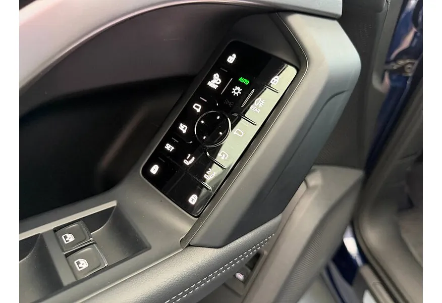 Audi Q5 2.0 TFSI S tronic quattro (204 л.с.) Синий в АВИЛОН. Слайд №18