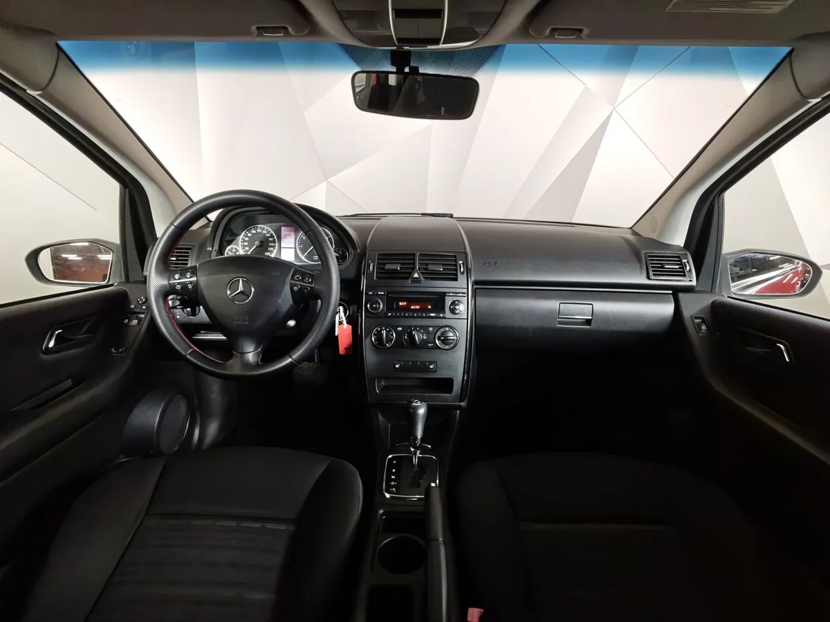 Mercedes-Benz A-Класс A 150 Autotronic (95 л.с.) Красный в АВИЛОН. Слайд №13
