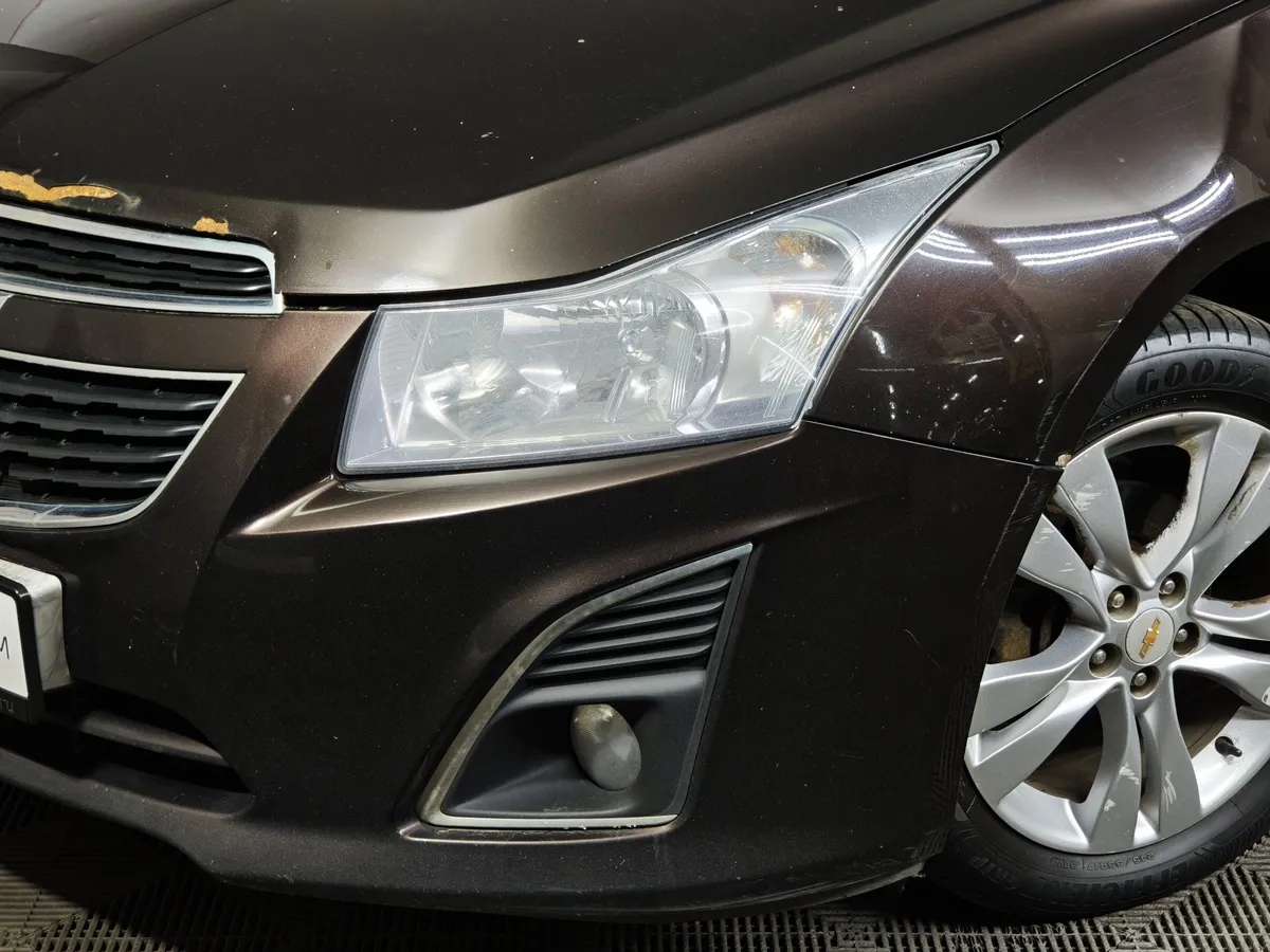Chevrolet Cruze 1.8 AT (141 л.с.) Коричневый в АВИЛОН. Слайд №10