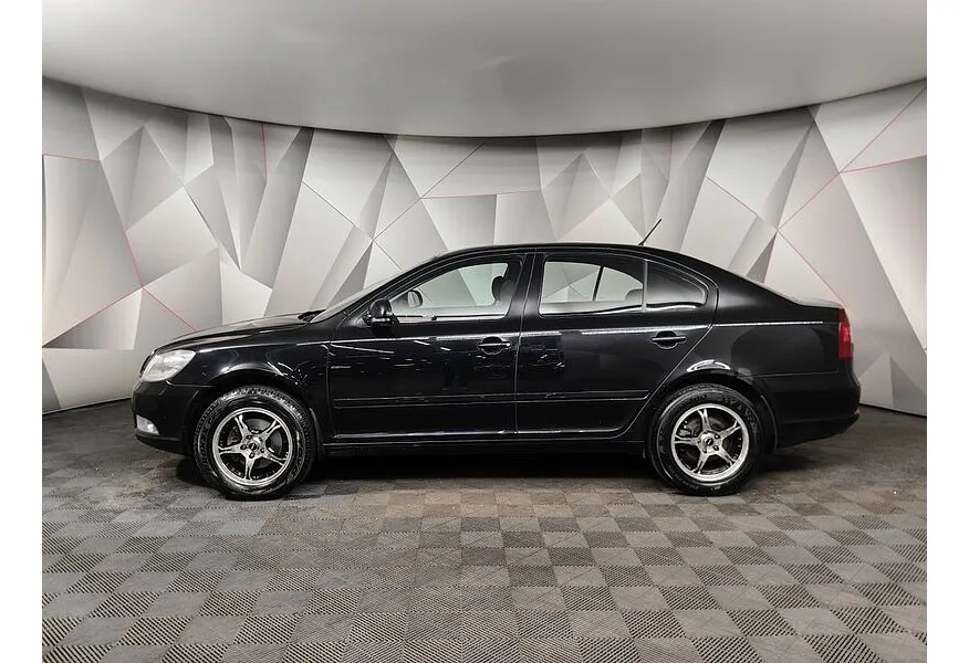 LIVE. Слайд №3