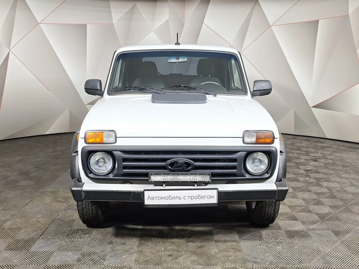 ВАЗ (Lada) 4x4 1.7 MT 8 кл. (Евро-4) (83 л.с.) Белый в АВИЛОН. Слайд №7