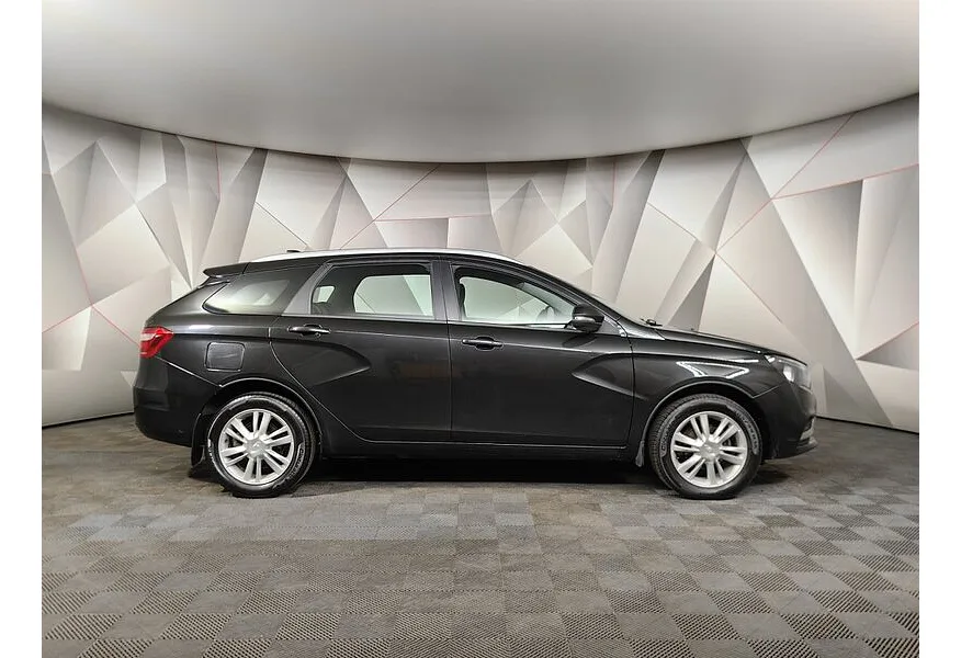 ВАЗ (Lada) Vesta 1.8 MT (122 л.с.) Черный в АВИЛОН. Слайд №6