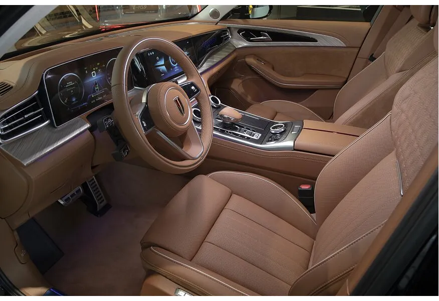 АВИЛОН - Hongqi H9 2.0T AT (245 л.с.) Deluxe   Черный - slide 6