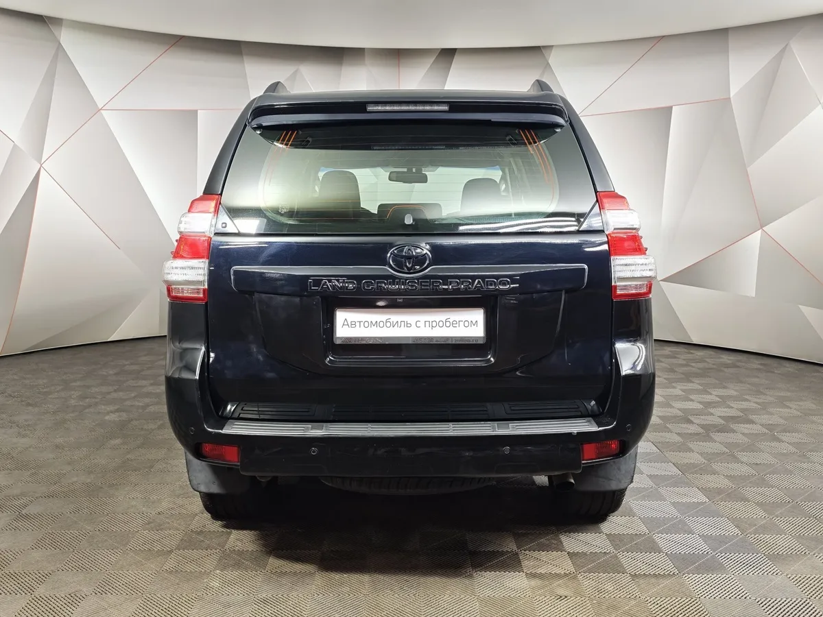 Toyota Land Cruiser Prado 4.0 AT 4WD (282 л.с.) Черный в АВИЛОН. Слайд №8