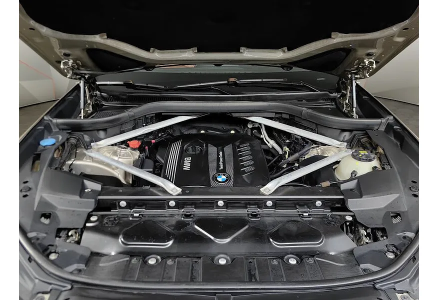 BMW X5 xDrive30d Steptronic (249 л.с.) Коричневый в АВИЛОН. Слайд №10