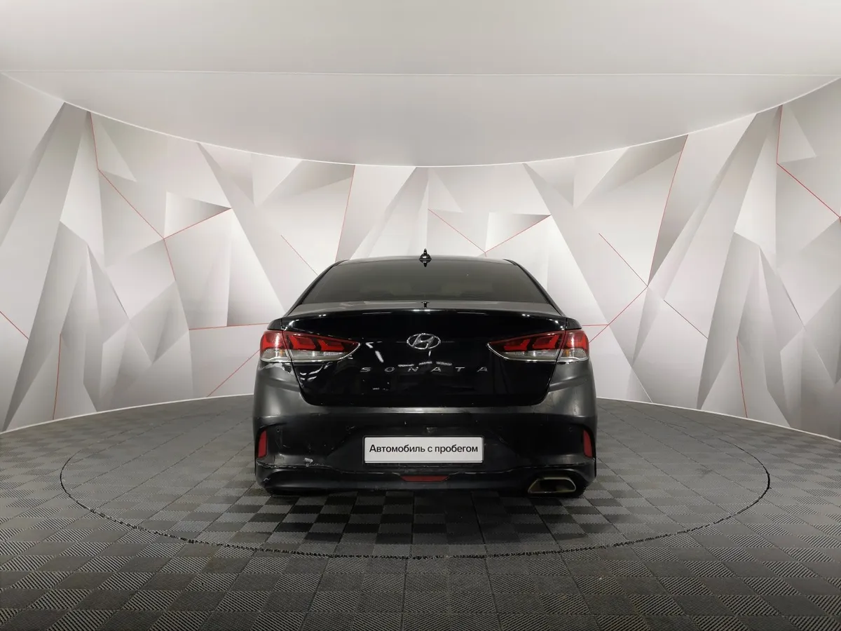 Hyundai Sonata 2.0 AT (150 л.с.) Primary Черный в АВИЛОН. Слайд №8