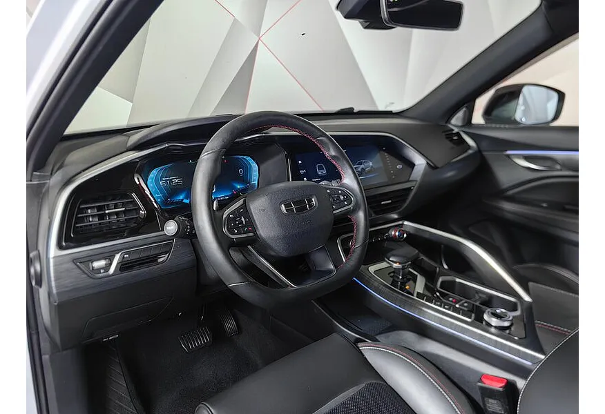 Geely Tugella 2.0 AT AWD (238 л.с.) Flagship Sport Белый в АВИЛОН. Слайд №18