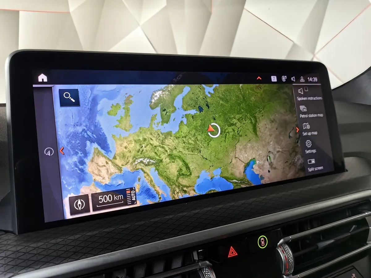 BMW X4 xDrive20i Steptronic (184 л.с.) M Sport Белый в АВИЛОН. Слайд №17
